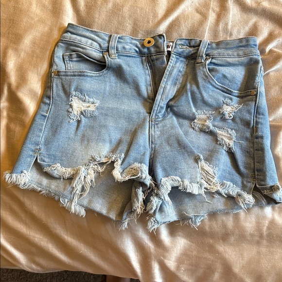 Mid Rise / High Rise Shortie Denim Shorts - Picture 8 of 11